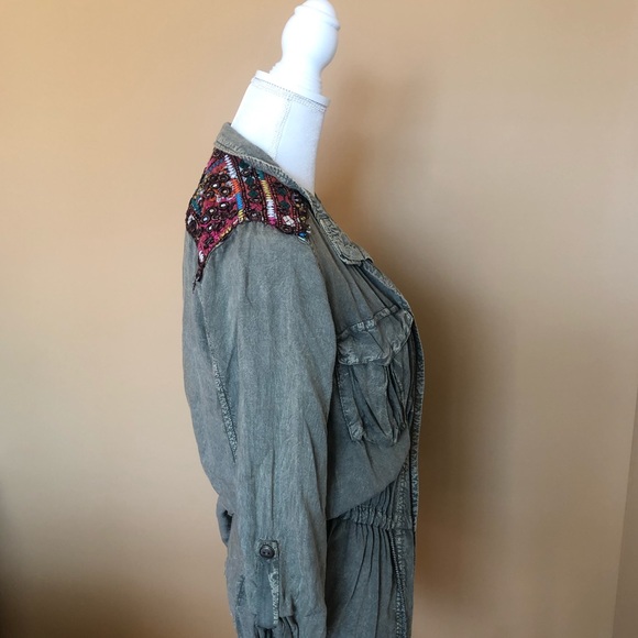 Urban outfitters embellished green cargo jacket - Picture 4 of 7